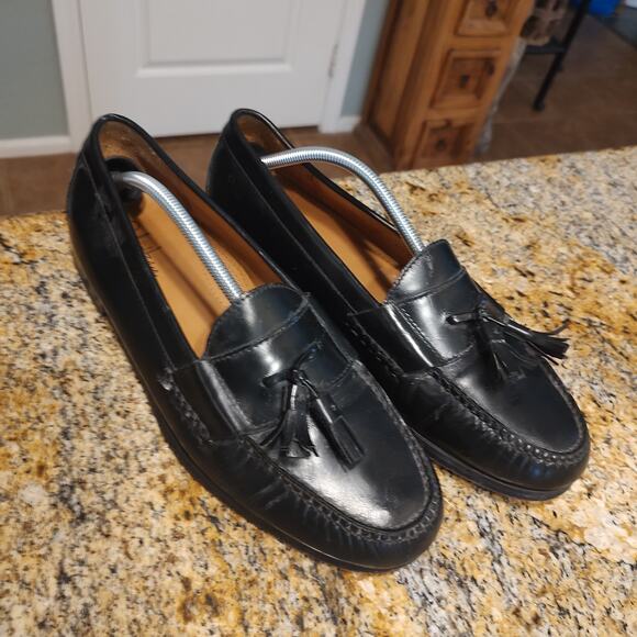 Cole Haan Men's Black Leather Tassel Loafers Size 11.5 D Item ID 03506 - Picture 2 of 12